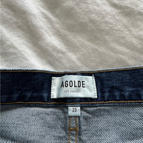 AGOLDE Parker Long Denim Short in Enamour - Picture 4 of 4
